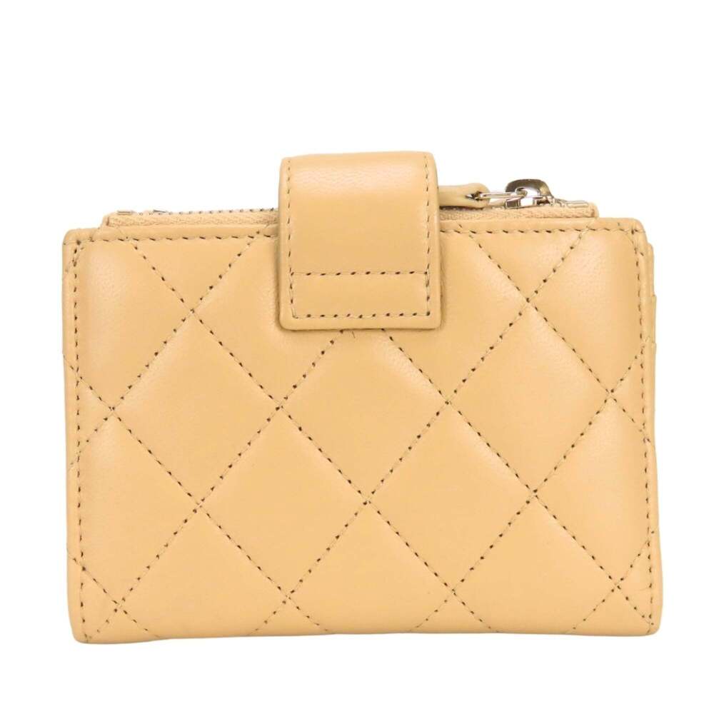 CHANEL Cream Lambskin Leather Wallet - Picture 3 of 16